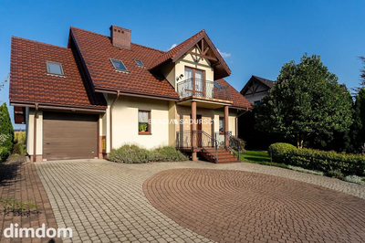 Dom w Centrum Kocmyrzowa, dwa wejścia, garaż - 3