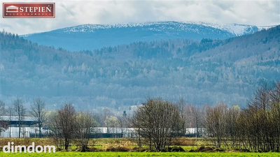 Grunt inwestycyjny u podnóża Karkonoszy. - 5