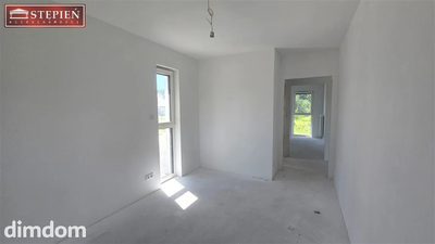 Trzypokojowe z dużym balkonem - 4