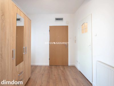 3 osobne pokoje / zamknięte osiedle / garaż - 5
