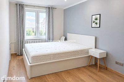 wyremontowane 3-pokojowe z oddzielną kuchnią - 4