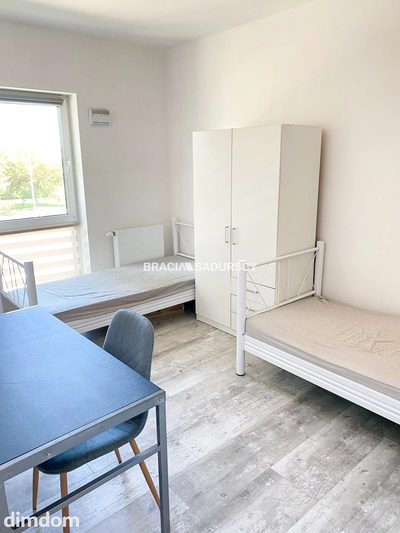 3pok z garażem + balkon - 2
