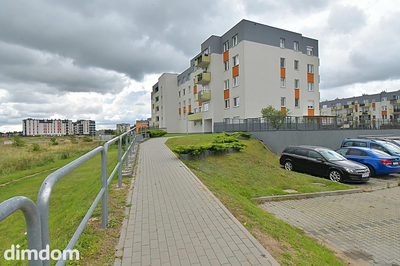 2 pokoje, komórka, miejsce postojowe - 3