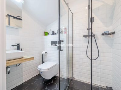 124 m² z ogrodem , 3 sypialnie, Garaż, W. Standard - 4