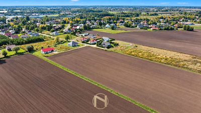 Działka na sprzedaż - 3