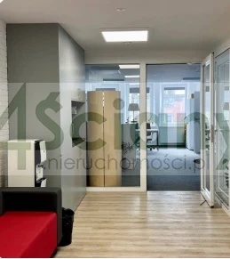 Biuro 195 m.kw. w centrum Warszawy !!! - 3